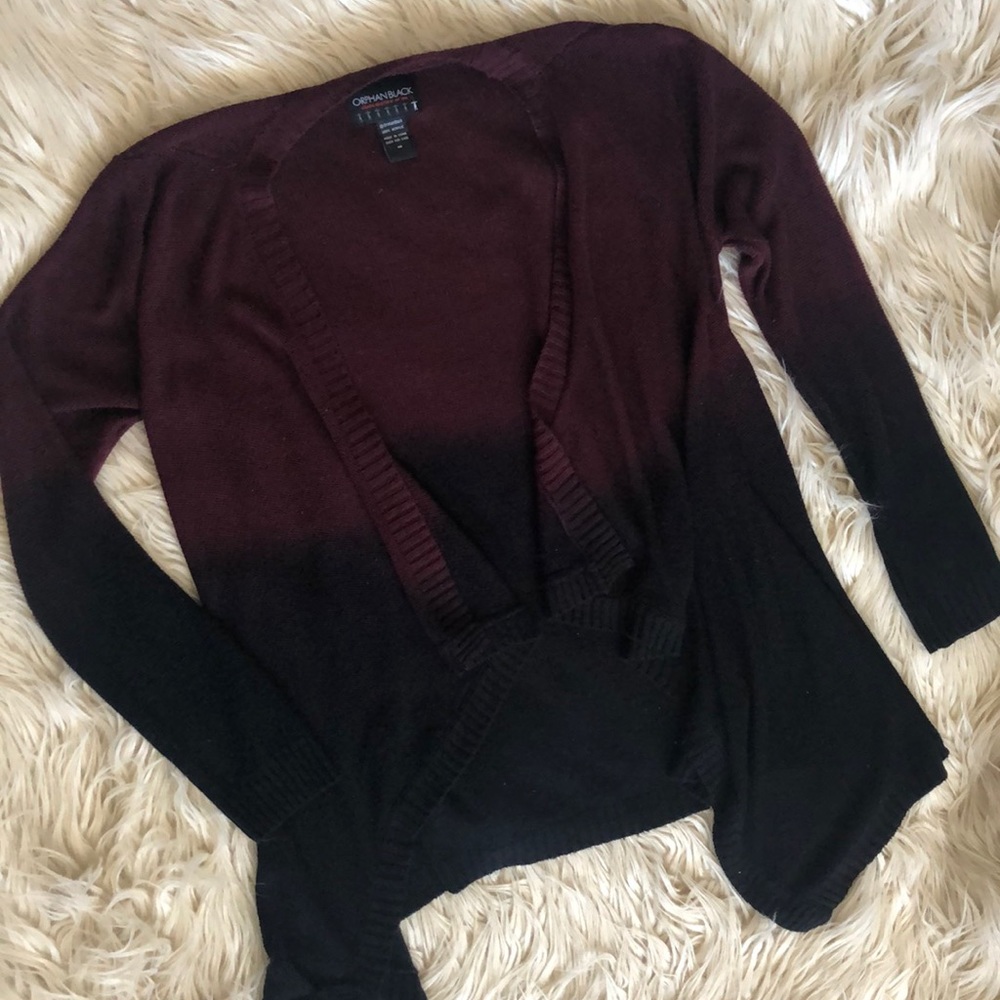 Ombré black and maroon sweater